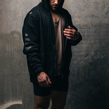 Load image into Gallery viewer, Premium Stringer - Tan