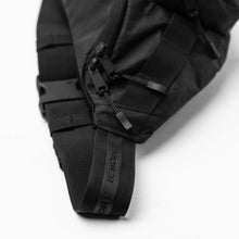 Load image into Gallery viewer, Voyager Crossbody - Black Onyx
